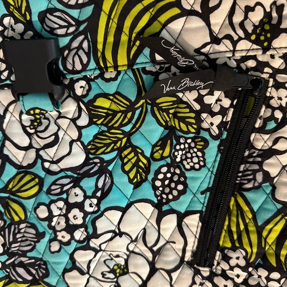 Vera Bradley Laptop bag. Great condition. - Picture 5 of 5